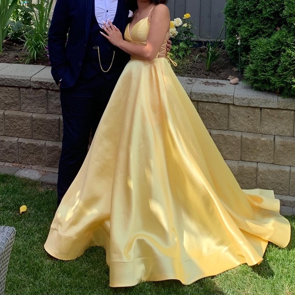 Sherri hill prom dress - Picture 3 of 4